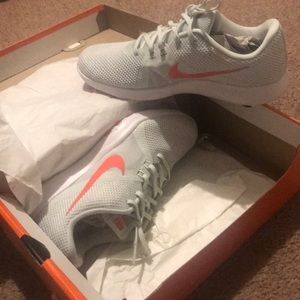 Ember glow sail, barely grey Nike flex trainer 8
